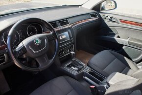 Škoda Superb Combi 2.0 TDI CR 4x4 140k AM Inspire DSG - 10