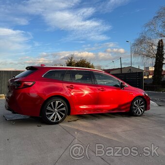 Toyota Corolla 2.0 Hybrid AT - 51 tis km Super cena - 10