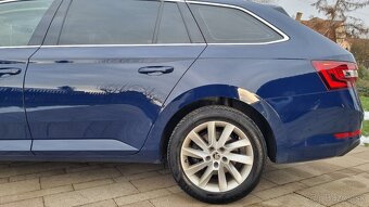 Škoda superb 3 combi, 2.0 Tdi,110kw,Led,Navigace,BezAdblue - 10