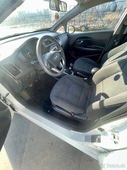 Kia Rio III 1.2 - 10