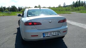 ALFA ROMEO 159 2.2 JTS, benzín, 136 kW, nová TK a EK do 2026 - 10