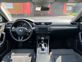 Škoda Superb 3 Combi DSG Panoráma - 10