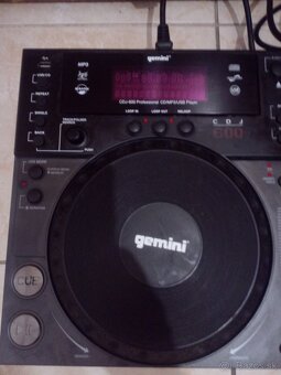 CD, MP3 prehrávače Numark, Reloop, Gemini, Pioneer - 10