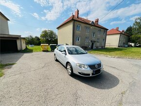 VW PASSAT B6 2,0 TDI 103 KW - 10