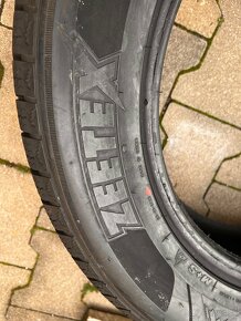 235/60R18 Zeetex zimne - 10