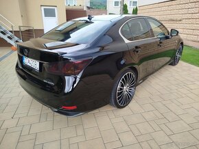 Lexus gs450h - 10