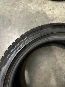 Zimné pneumatiky 245/45/19 Pirelli Sottozero 3 Winter AO - 10