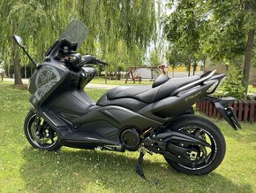 Predám motocykel Yamaha T-max 530 - 10