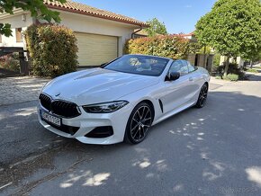 BMW rad 8 cabrio 840d x drive v plnej výbave - 10