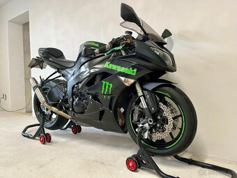 Kawasaki Ninja ZX6r - 10