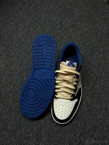 Nike x Travis Scott x Fragment Air Jordan 1 Low OG SP - 10