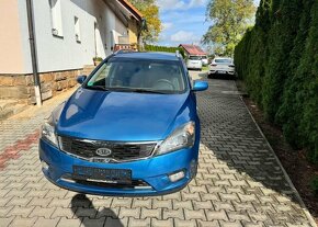 Kia Cee´d 1,6 CRDi Tažné, WEBASTO nafta manuál 85 kw - 10