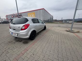 Opel Corsa 1.2 16V 63kw 2010 Plná Výbava - 10