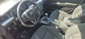 ŠKODA SUPERB COMBI 4X4 - PREDAJ AJ NA SPLÁTKY - 10