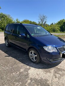 VW Touran 1.9 TDI DSG - 10