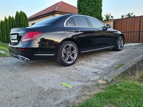 Mercedes E350 - 10