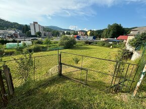 Exkluzívny pozemok pre RD v centre mesta Hriňová - 10