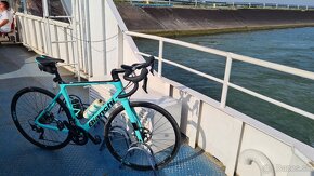 Bianchi Infinito XE - 10