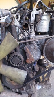 Motor Mercedes 124 - 10