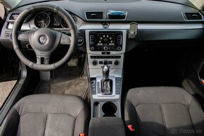 Volkswagen Passat 2.0 TDI BMT Comfortline / DSG - 10