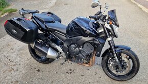 Yamaha FZ1 - 10