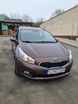 Kia ceed 1,6 - 10