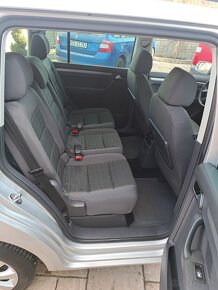 Volkswagen Touran Van 1.9 TDI - 10