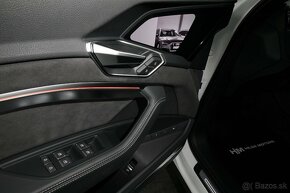 Audi e-tron Quattro S 370kW Panorama B&O HUD Noční vidění - 10