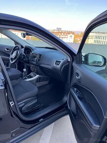 Jeep Compass 2.0 Limited - 10