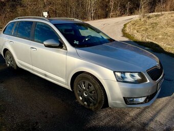 Škoda Octavia Combi 2.0 TDI - 10