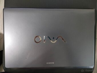 Sony Vaio VGN-FW11S - 10