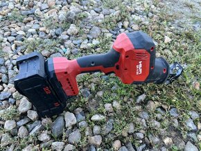 Hilti Nuron SR 4-22 jednoručná chvostová píla - 10