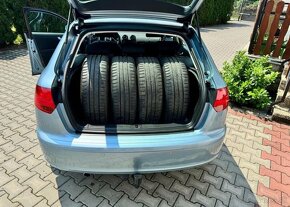 Audi A3 1,6i Top Stav serviska Tažné benzín manuál 75 kw - 10