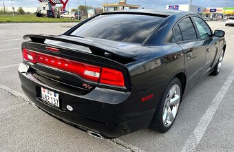 Dodge charger 5.7 R/T hemi - 10