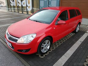 Opel Astra H Combi, r 7/2009, kúpené SR - 10