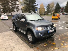 MITSUBISHI L200 - 10