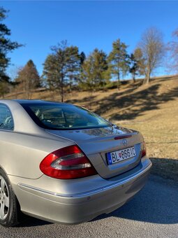 Mercedes-Benz CLK 270CDI ELEGANCE - 10