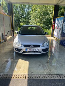 Ford focus 1.6 tdci - 10