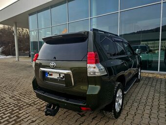 TOYOTA LANDCRUISER 3.0D ●4x4●AUTOMAT●SLOVENSKÝ PÔVOD● - 10