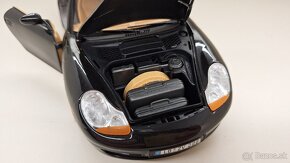 1:18 PORSCHE 911 997 - 10