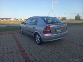 Opel astra g 1.4 66kw benzín - 10