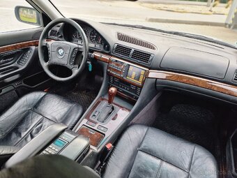 BMW 730i E38 V8 - 10