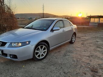 Honda Accord 2.2 cdti - 10