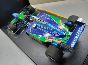 F1 BENETTON FORD B194 VÍTĚZ AUSTRÁLIE 1994 SCHUMACHER 1:18 - 10