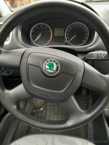 Škoda fabia 2.12.htp 51 kw 96000km rok 2009 - 10