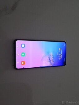 SAMSUNG Galaxy S10e - 10