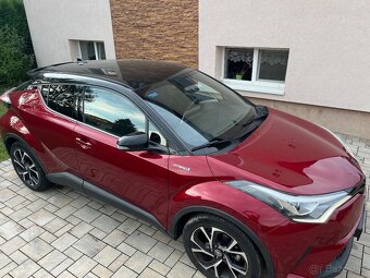 Toyota CH-R 1.8 Hybrid 2019 rok 95000STK a EK TOP Stav - 10