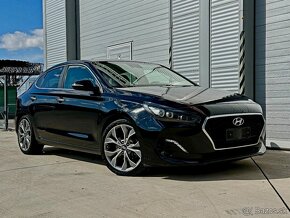 HYUNDAI I30 FASTBACK - PREDAJ AJ NA SPLÁTKY - 10