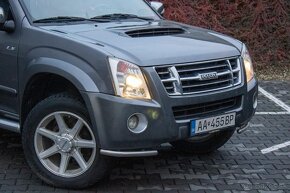 ISUZU D MAX 3,0 DIESEL 4X4 AUTOMAT - 10