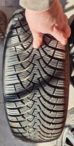 Zimné pneumatiky 4× 205/55 R16 - 10